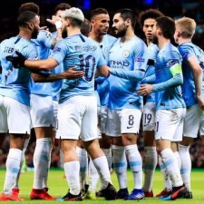 Pep Guardiola går ind i Champions League-finalen ti år senere